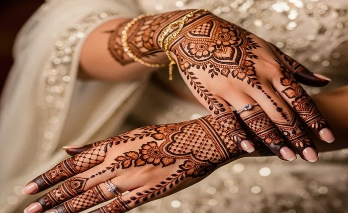 simple instagram stylish royal front hand mehndi design